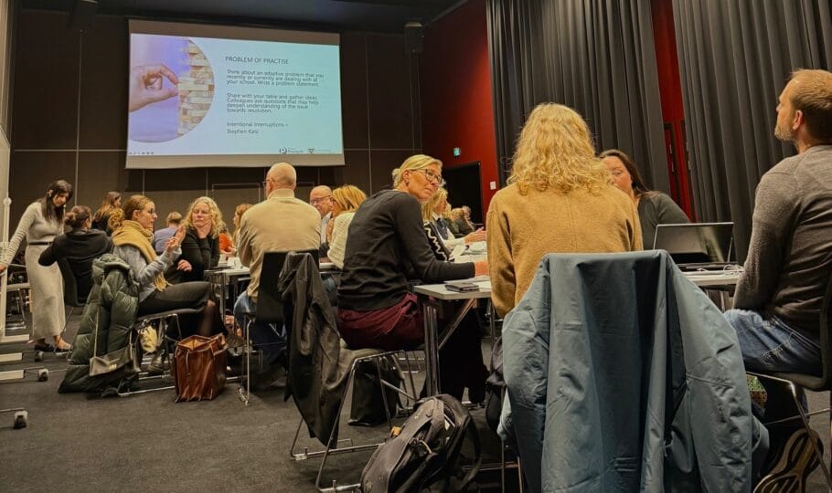 Rektorer och andra skolledare genomgår utbildningen International School Leadership Certificate (ISL)